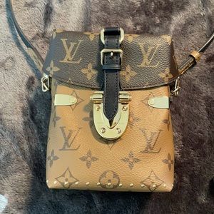 Louis Vuitton reverse canvas runway special edition camera bag. 🌟RARE🤩